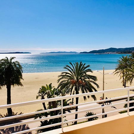 Appartement T3 Lumineux Traversant Totalement Neuf En Face De La Plage Front De Mer Vue Sur Les Iles Vue Mer Panoramique Assuree Residence De La Plage Centre Ville Du Lavandou 3Eme Etage Avec Ascenseur Appartement T3 Ле-Лаванду Екстер'єр фото