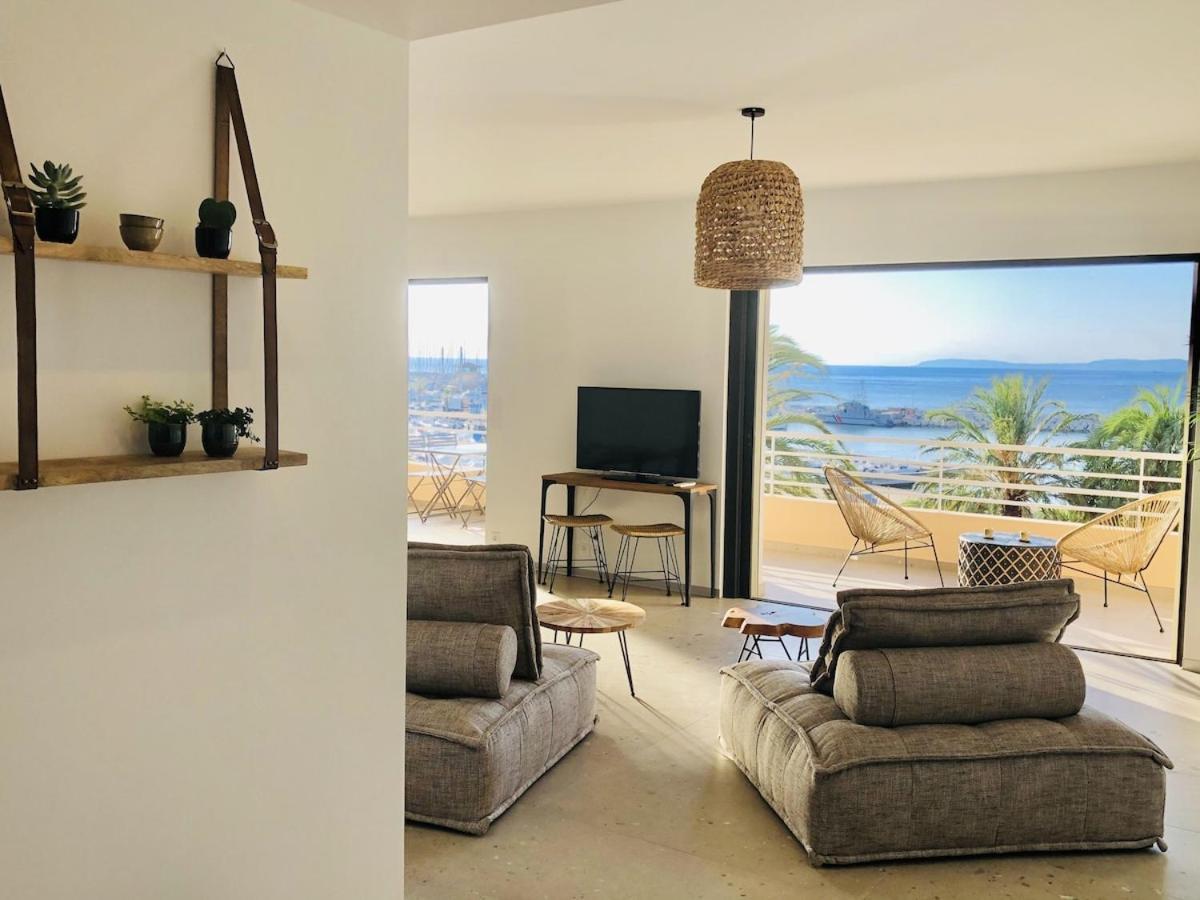 Appartement T3 Lumineux Traversant Totalement Neuf En Face De La Plage Front De Mer Vue Sur Les Iles Vue Mer Panoramique Assuree Residence De La Plage Centre Ville Du Lavandou 3Eme Etage Avec Ascenseur Appartement T3 Ле-Лаванду Екстер'єр фото