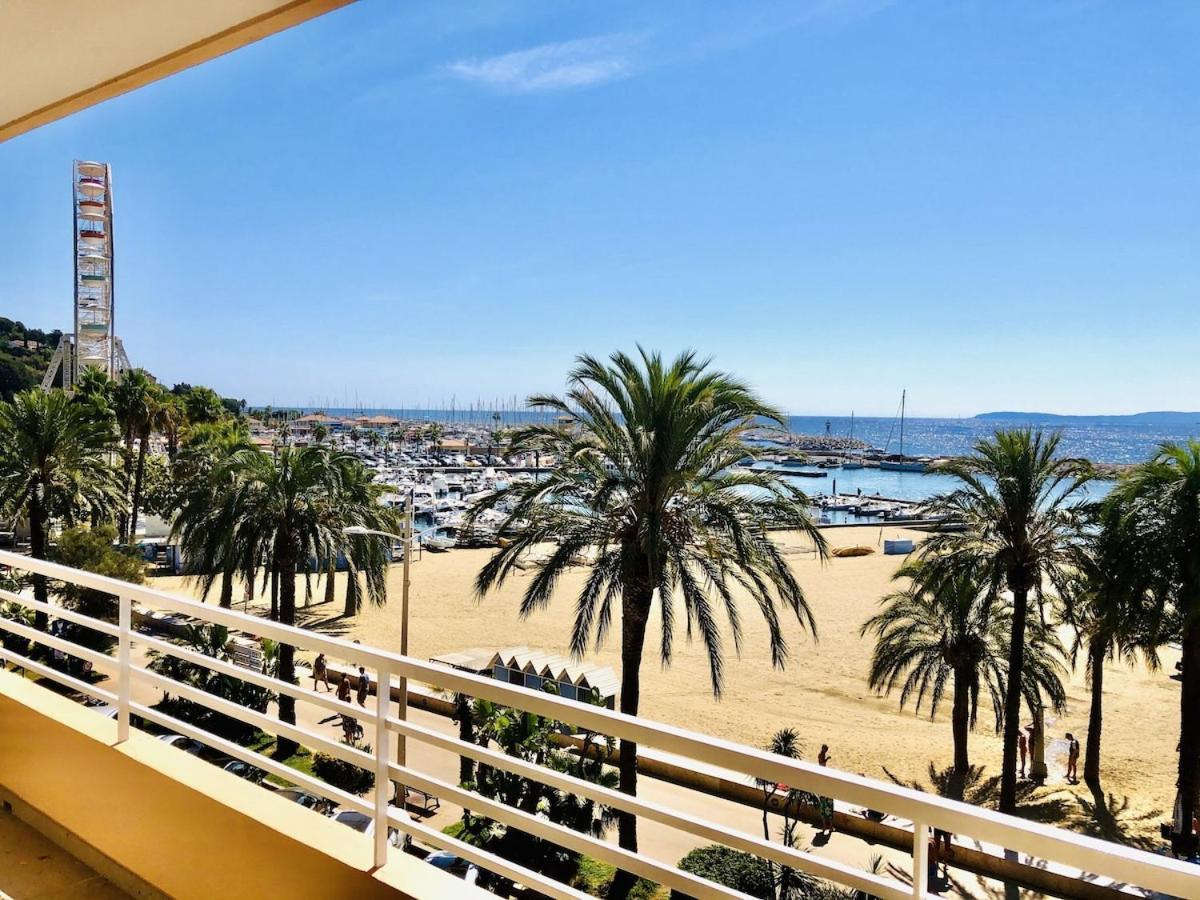 Appartement T3 Lumineux Traversant Totalement Neuf En Face De La Plage Front De Mer Vue Sur Les Iles Vue Mer Panoramique Assuree Residence De La Plage Centre Ville Du Lavandou 3Eme Etage Avec Ascenseur Appartement T3 Ле-Лаванду Екстер'єр фото