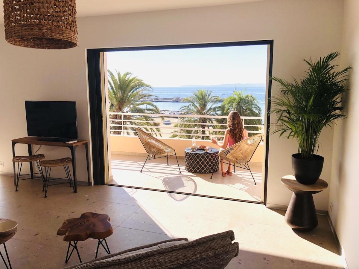 Appartement T3 Lumineux Traversant Totalement Neuf En Face De La Plage Front De Mer Vue Sur Les Iles Vue Mer Panoramique Assuree Residence De La Plage Centre Ville Du Lavandou 3Eme Etage Avec Ascenseur Appartement T3 Ле-Лаванду Екстер'єр фото